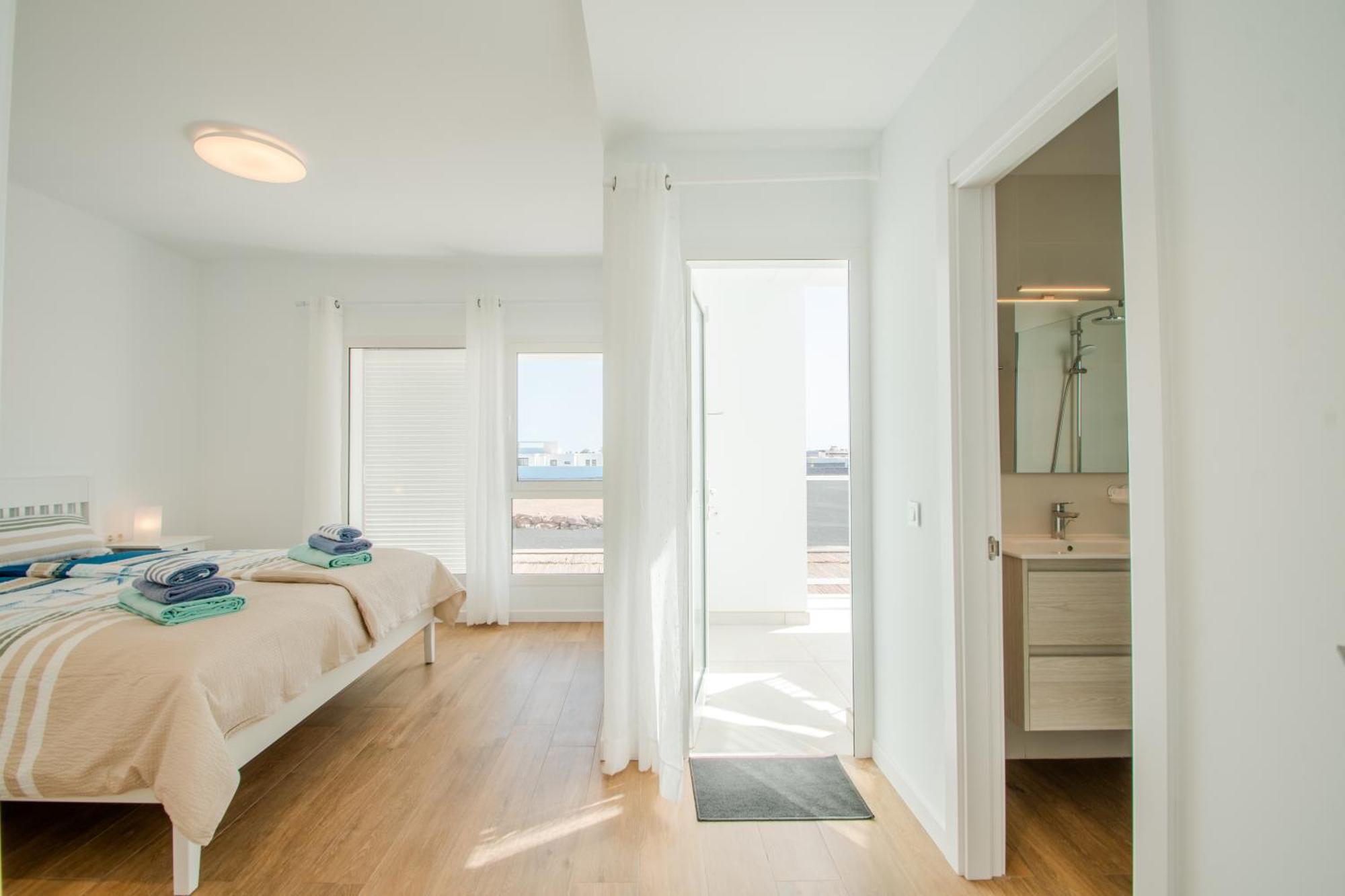 Serena Villa 38 - Heated Pool, Sea Views, Ac, High Speed Internet Playa Blanca  Luaran gambar